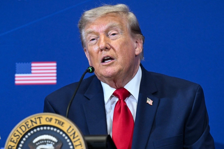 Trump promet des révélations-chocs sur les élections, les médias américains boudent