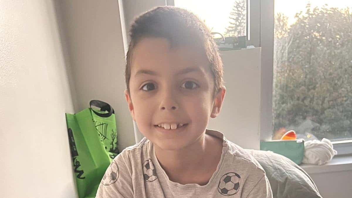 Jules, survivant de la garderie de Laval, affronte une leucémie